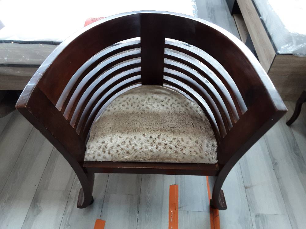 FAUTEUIL COLONIALE 