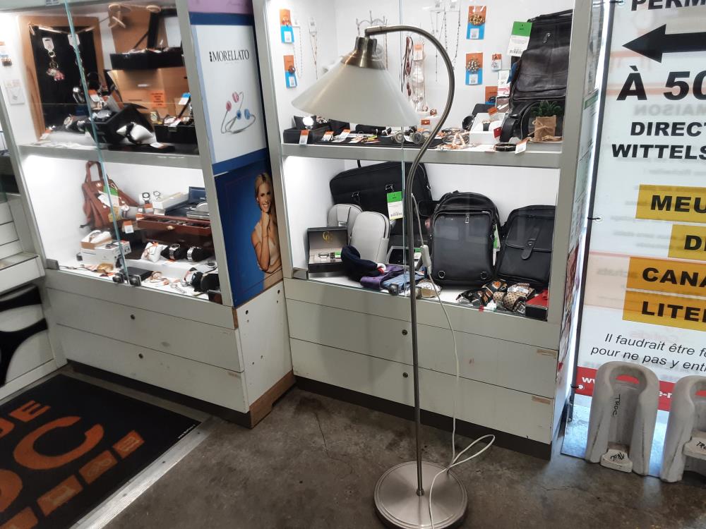 LAMPADAIRE  1 FEU ABAT-JOUR  EN VERRE PIED METAL GRIS