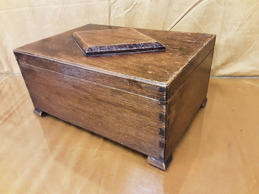 Boite De Couture En Bois