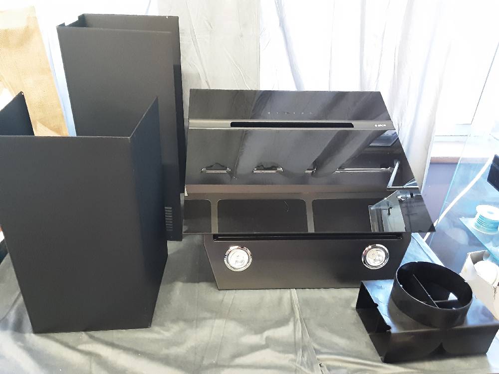 Hotte Aspirante A Charbons Marque Elica