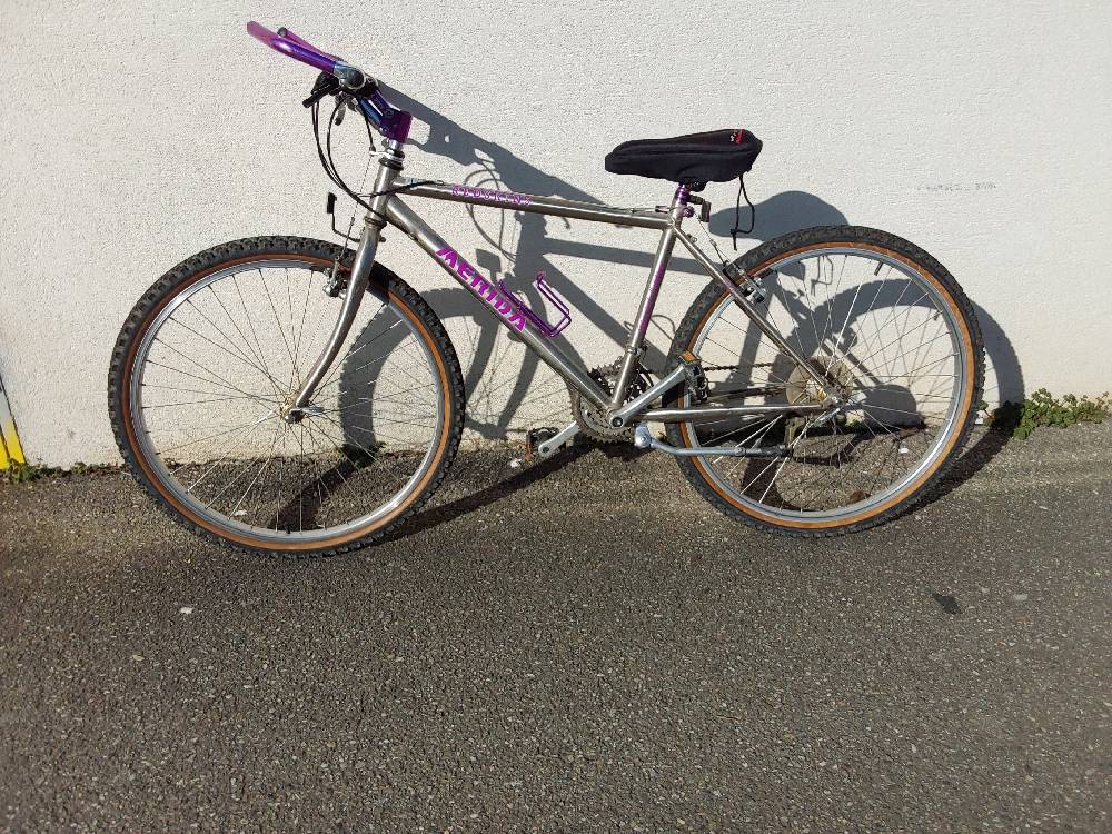 VTT MERIDA METAL BROSSE  VIOLET 26P