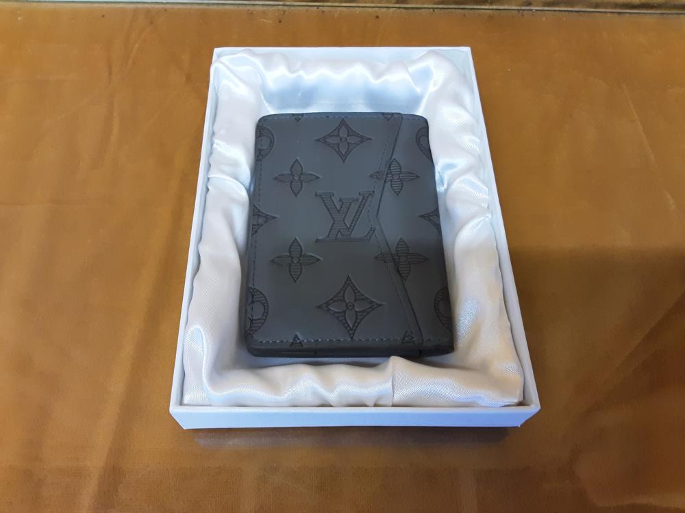  PORTE CARTES IMITATION L.VUITTON GRIS PI