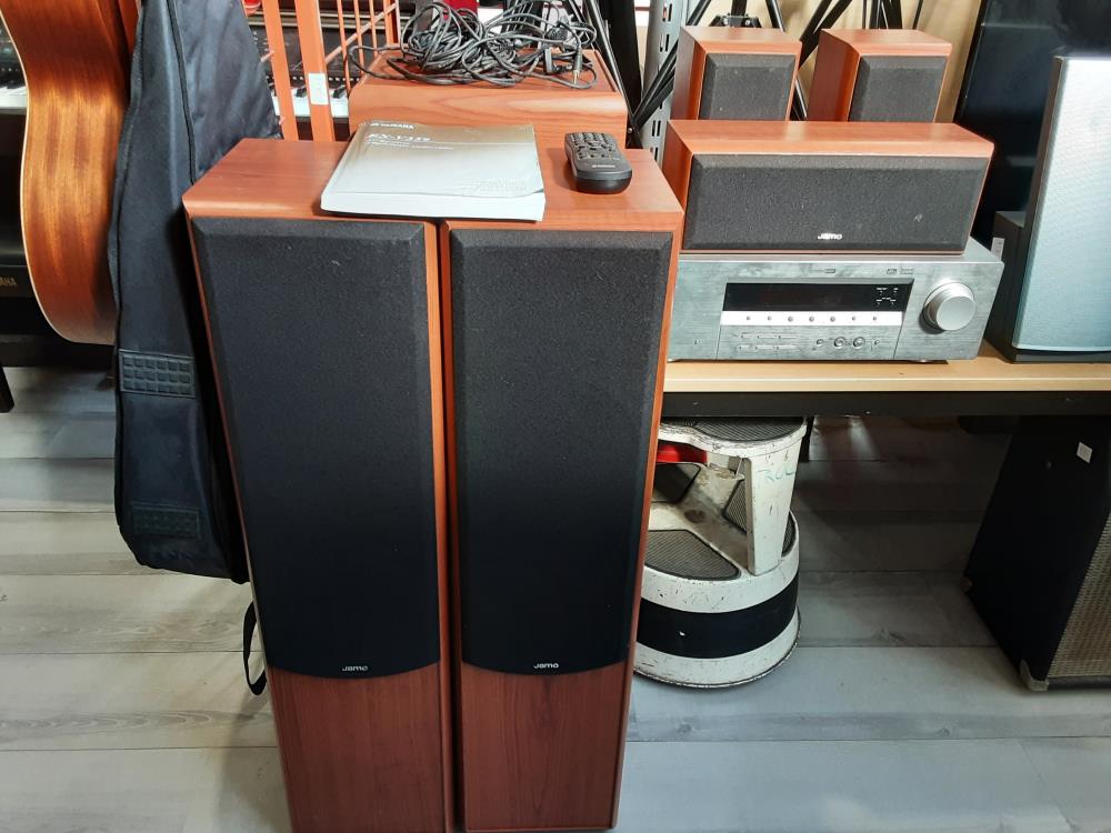 HOME CINEMA AMPLI YAMAHA RX-V359+ 5 HP JAMO+ CAISSON