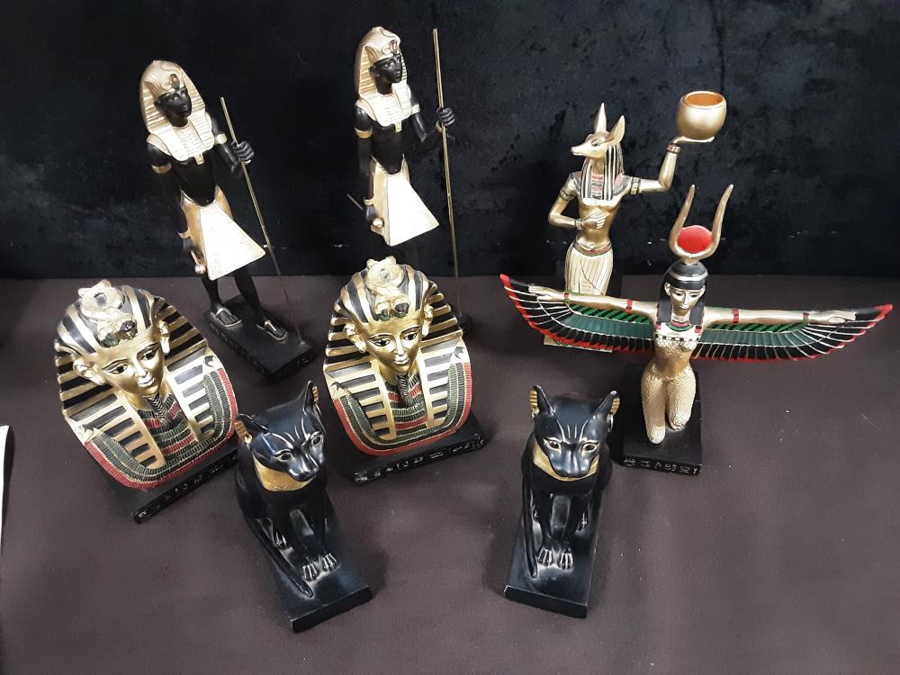 STATUETTE EGYPTIENNE  EN RESINE MM