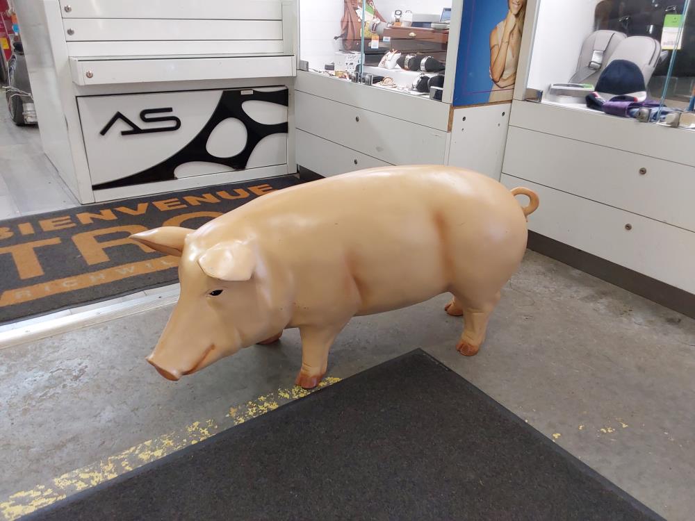 COCHON EN RÉSINE GM