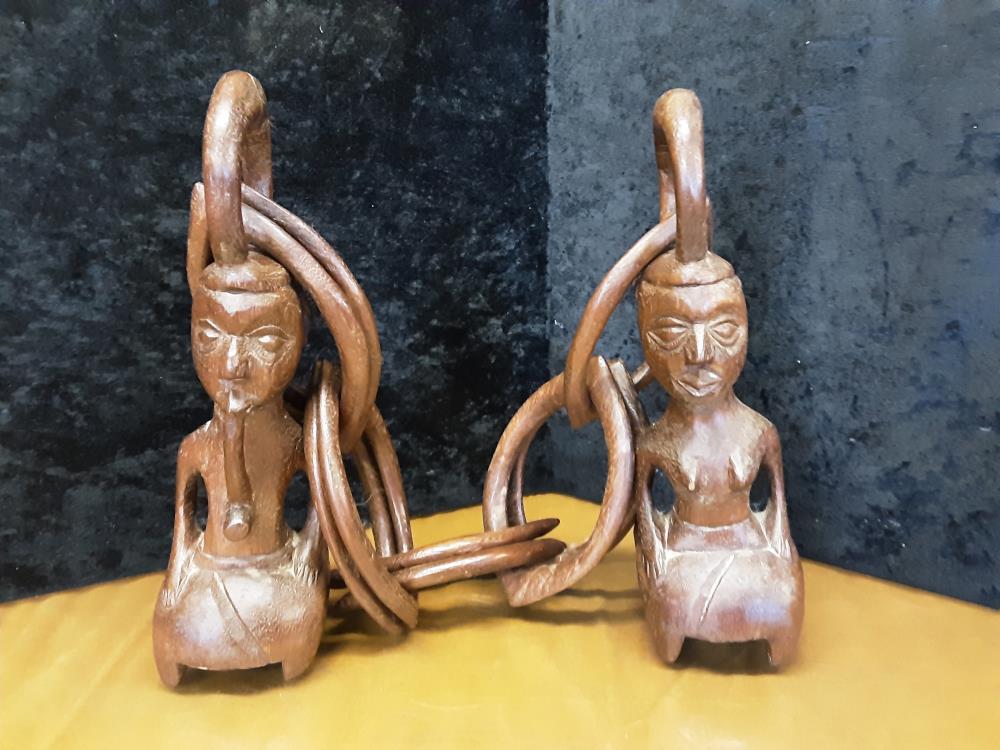 STATUETTE AFRICAINE DE MARIAGE