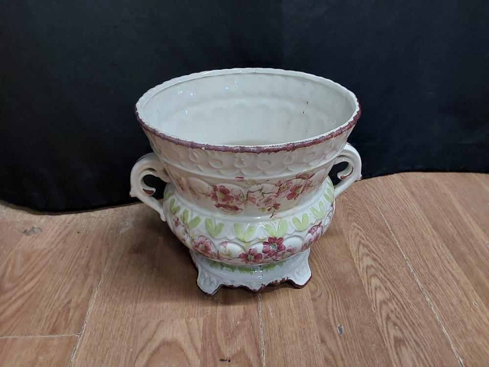 CACHE POT A ANSES DECOR FLEURS