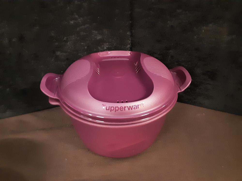 CUISEUR DE RIZ AU MICRO-ONDE TUPPERWARE JAMAIS UTILISÉ