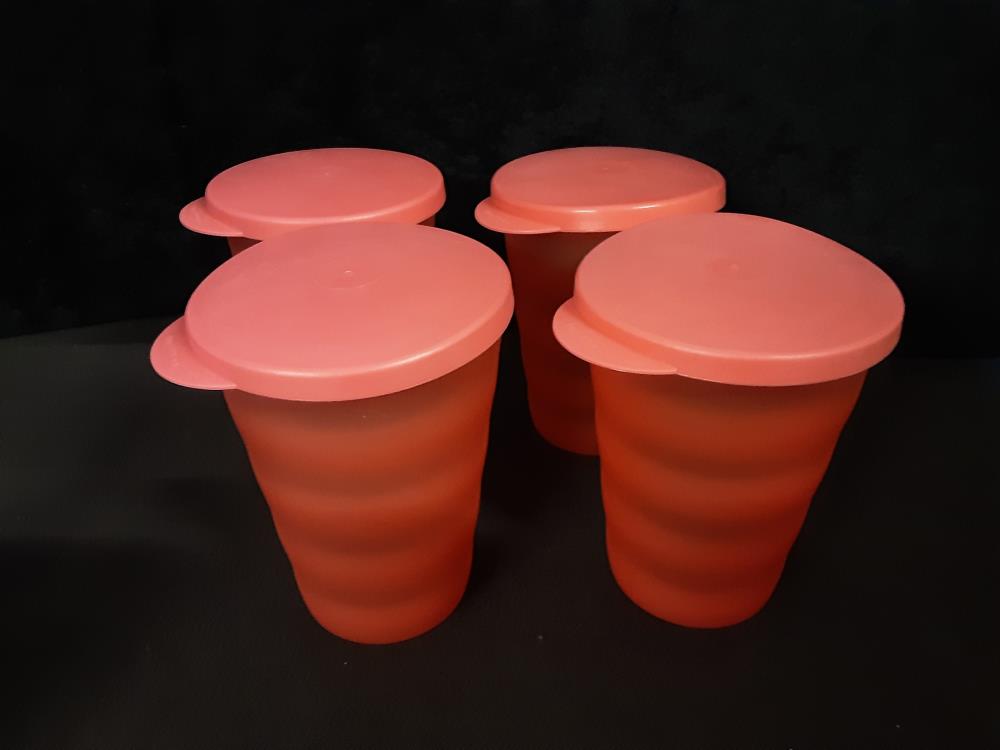 LOT DE 4 POTS AVEC COUVERCLE 330ML TUPPERWARE ORANGE  - JAMAIS UTILISÉE