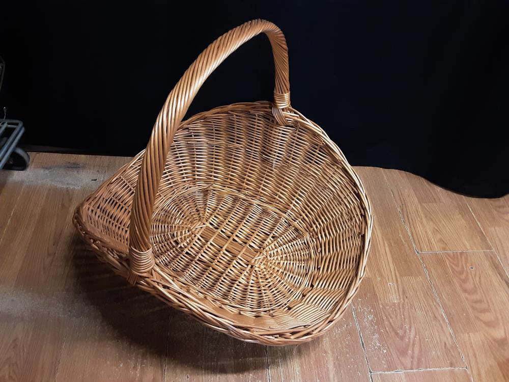 PANIER EN OSIER GM 