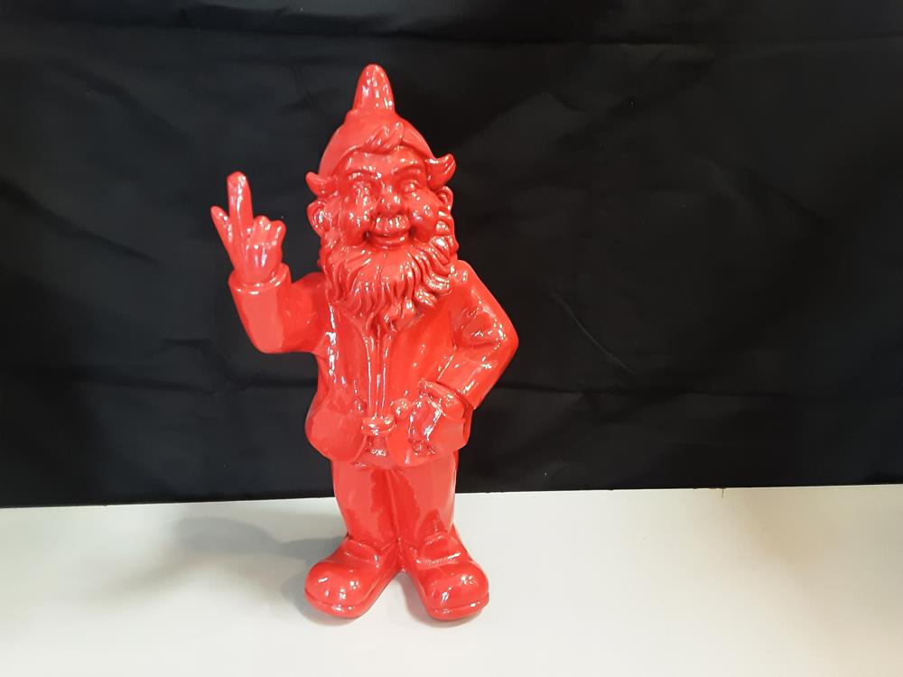 NAIN DOIGT RESINE ROUGE