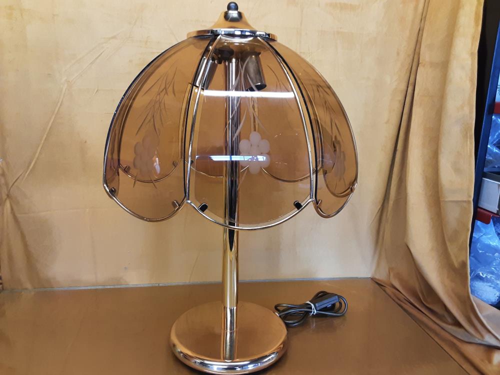 LAMPE DE SALON GM  VERRES CISELE FUME HAUTEUR 58CM