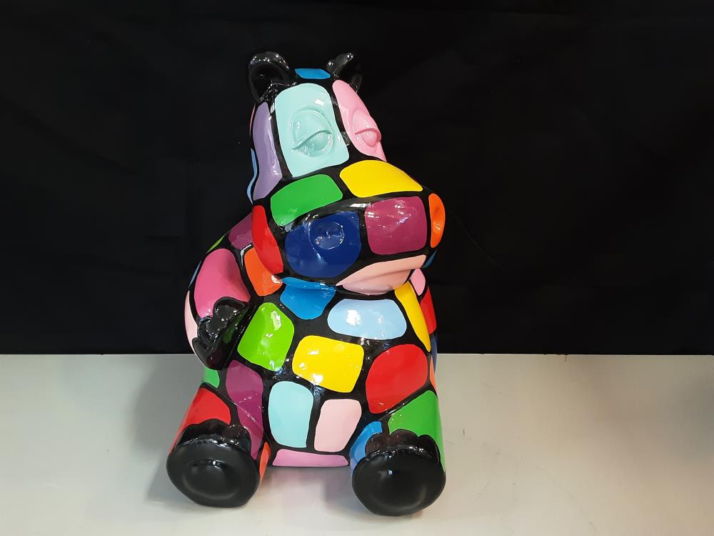 HYPPOPOTAME MM RESINE A CARREAUX MULTICOLORES