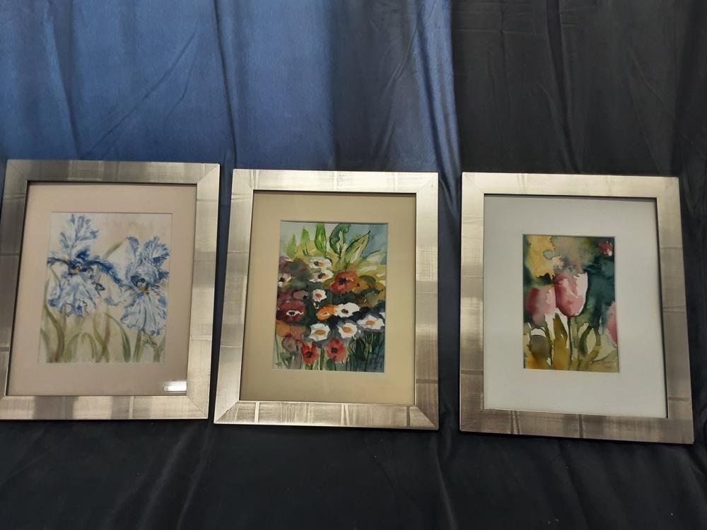 AQUARELLE FLEURS CADRE ARGENTE