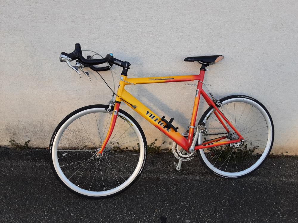 Velo De Course Villiger Triathlonra Rouge Et Jaune