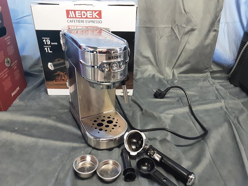 Cafetiere Expresso Medek 19 Bar Dans Son Carton Jamais Deballee