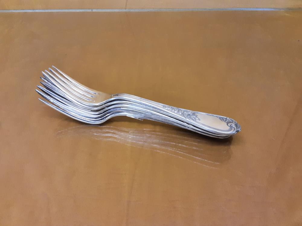 LOT DE 6 FOURCHETTES M.A ERCUIS