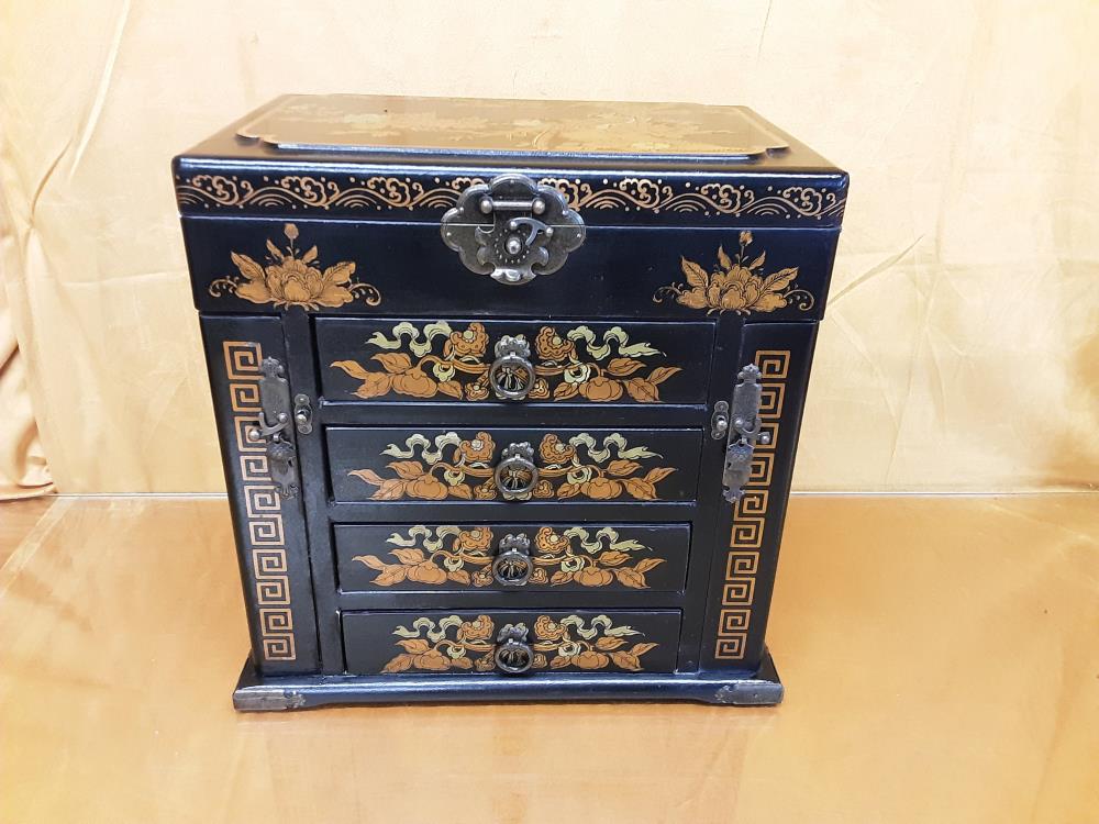 BOITE À BIJOUX LAQUEE ASIATIQUE 4T 3 COFFRES GM