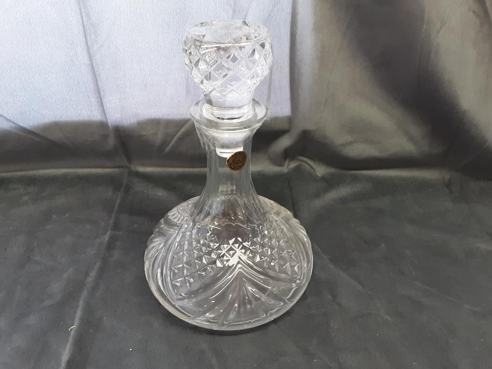 CARAFE A DECANTER AVEC BOUCHON EN VERRE