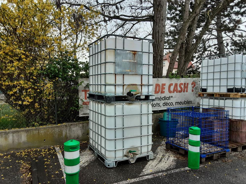CUVE 1000L RECUPERATEURS D'EAU