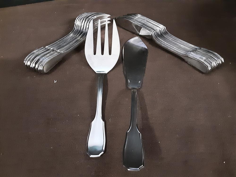 MENAGERE A POISSONS 26 PIECES