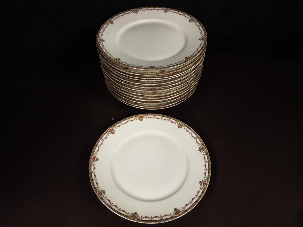 LOT DE 14 ASSIETTES LIMOGES