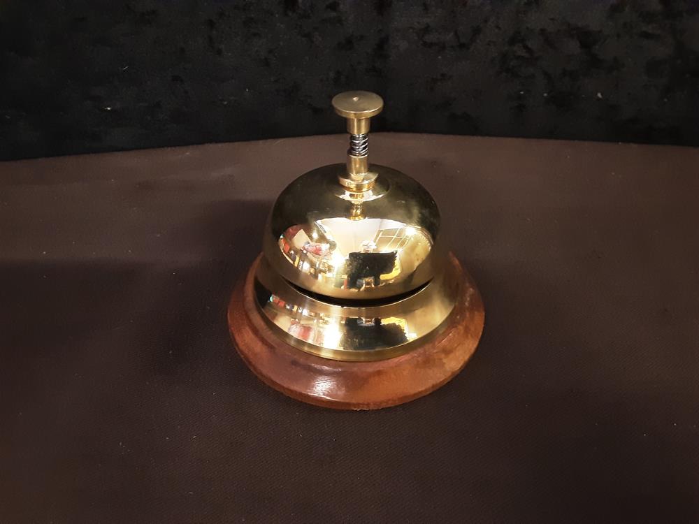 SONNETTE DE COMPTOIR DORÉE ET BOIS (78657-WOOD)