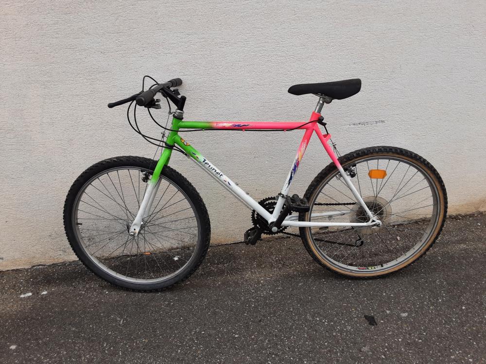 VTT JEUNET MULTICOLORE  26P