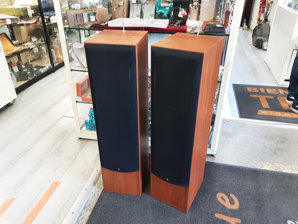 PAIRE D'ENCEINTES JAMO 100 A 150W HOME 4-8 FC 6000