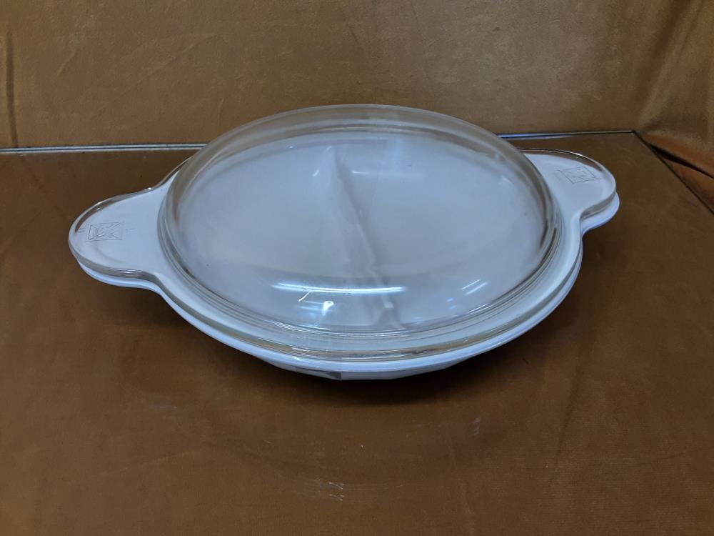 PLAT ROND SÉPARATEUR CÉRAMIQUE BLANCHE + COUVERCLE VERRE DIAM.20CM