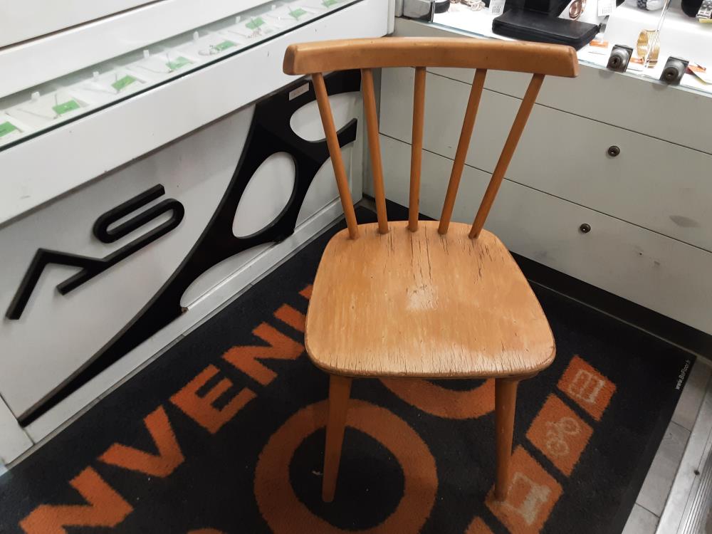 CHAISE ENFANT EN BOIS STYLE BISTROT