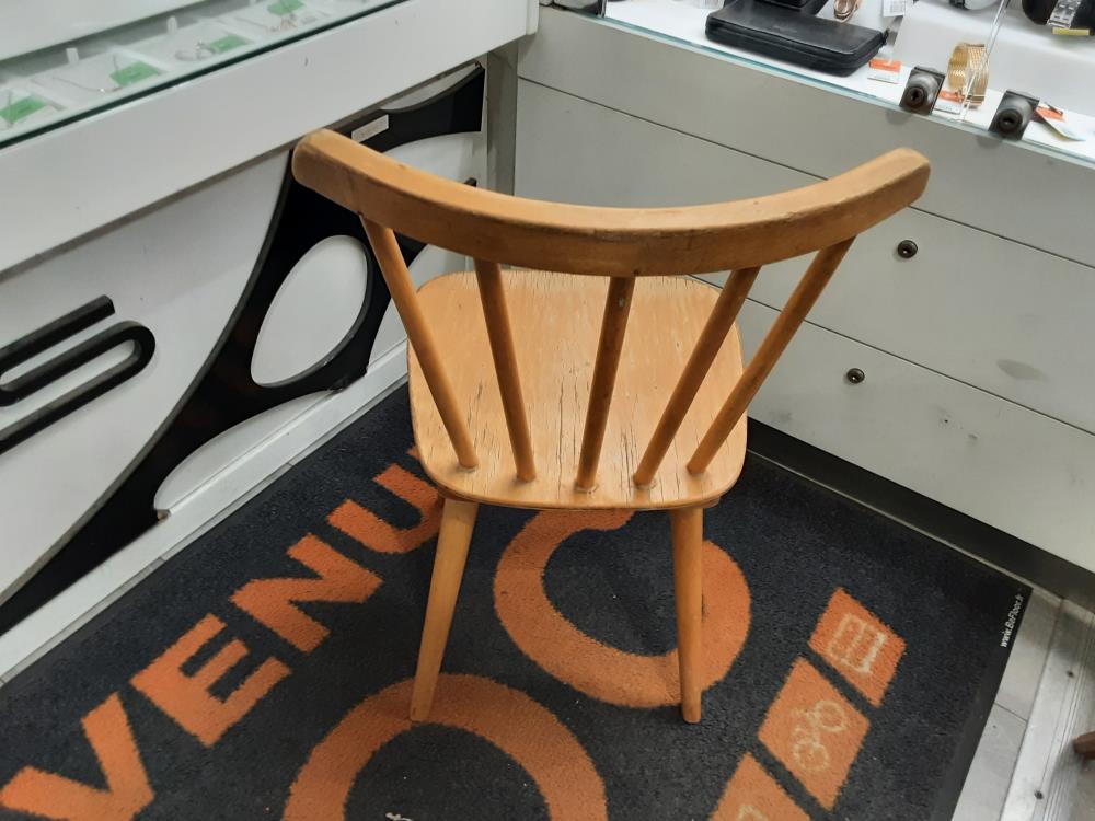 CHAISE ENFANT EN BOIS STYLE BISTROT