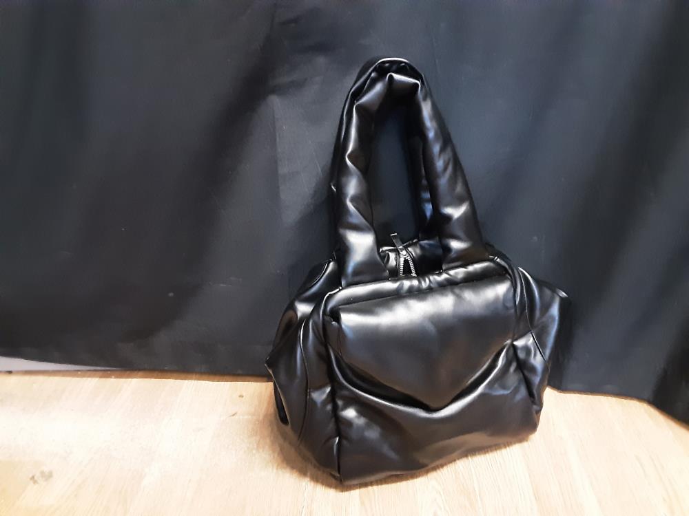 SAC A MAIN NOIR