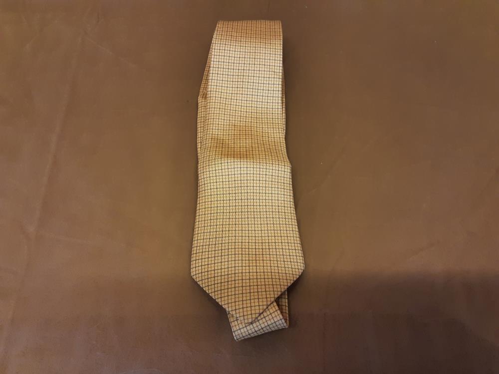 CRAVATE EN SOIE JAUNE HERMES