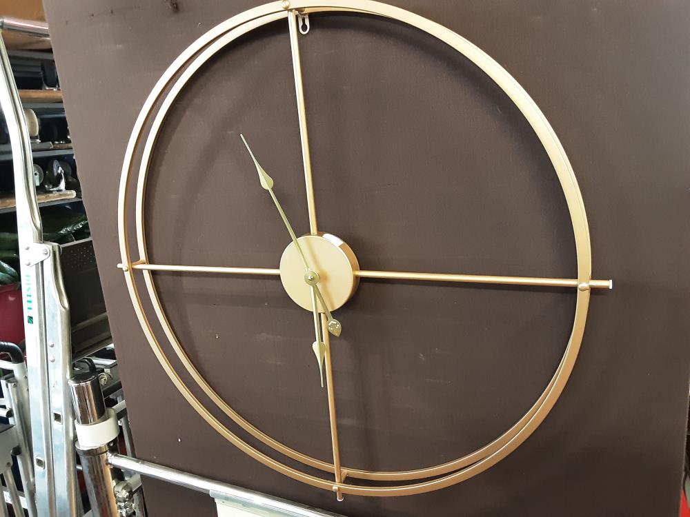 PENDULE MURALE INDUSTRIELLE