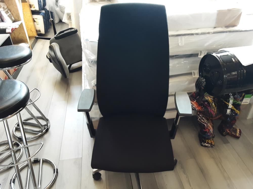 FAUTEUIL DE BUREAU NOIR 