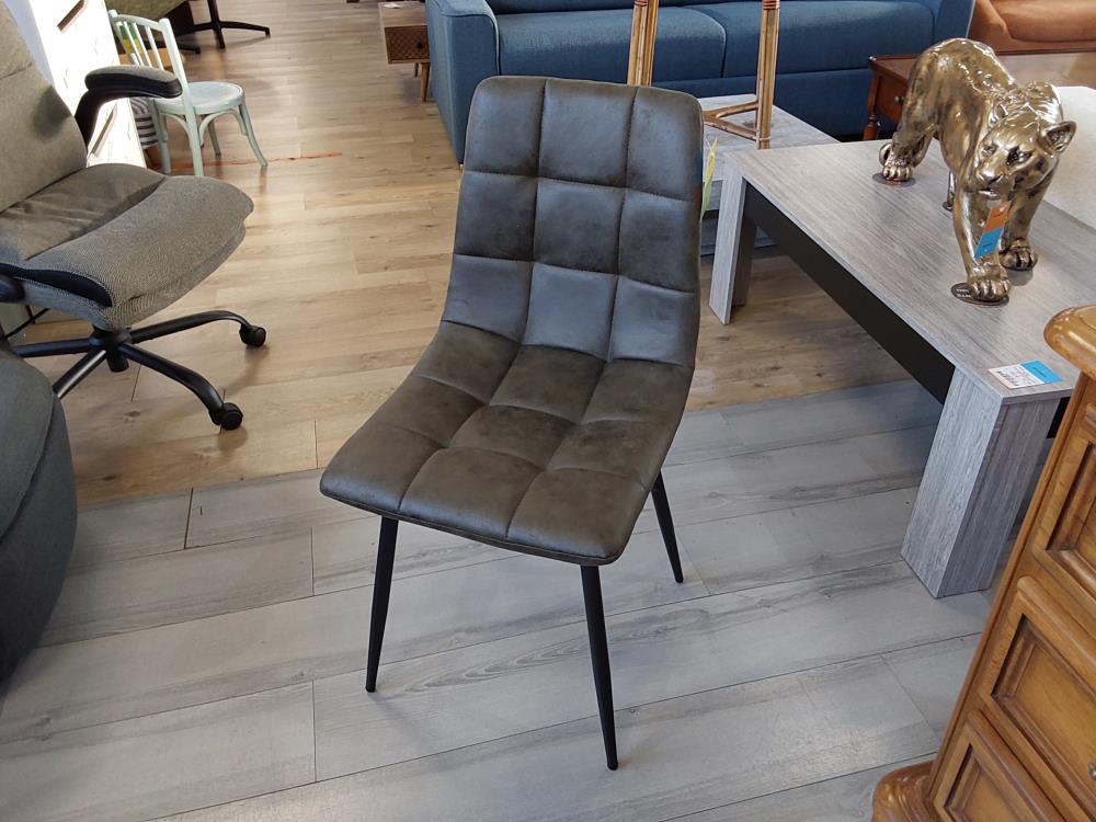 CHAISE MICROFIBRE COLORIS VERT - PIEDS MÉTAL NOIR - DESTOCK (1791VE)