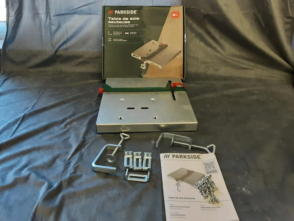 TABLE A SCIE SAUTEUSE PARKSIDE