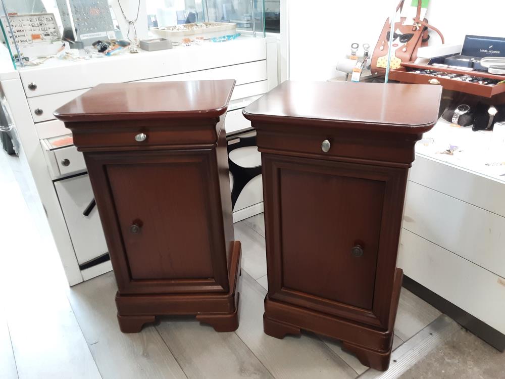 CHEVET 1 PORTE 1 TIROIR MERISIER