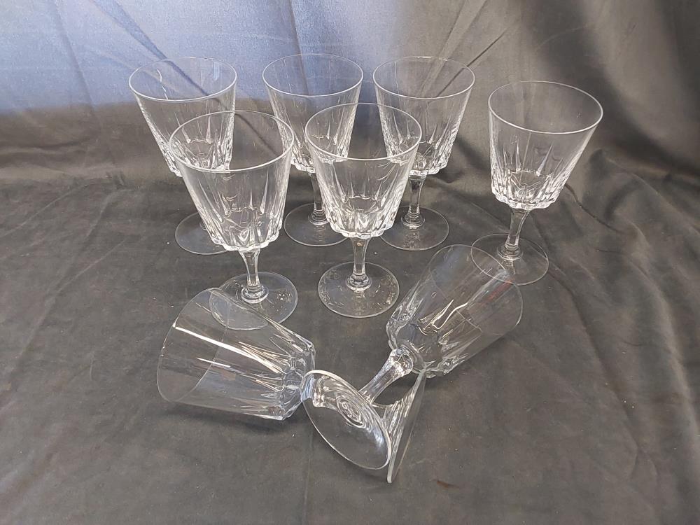LOT DE 8 VERRES A EAU SUR PIED