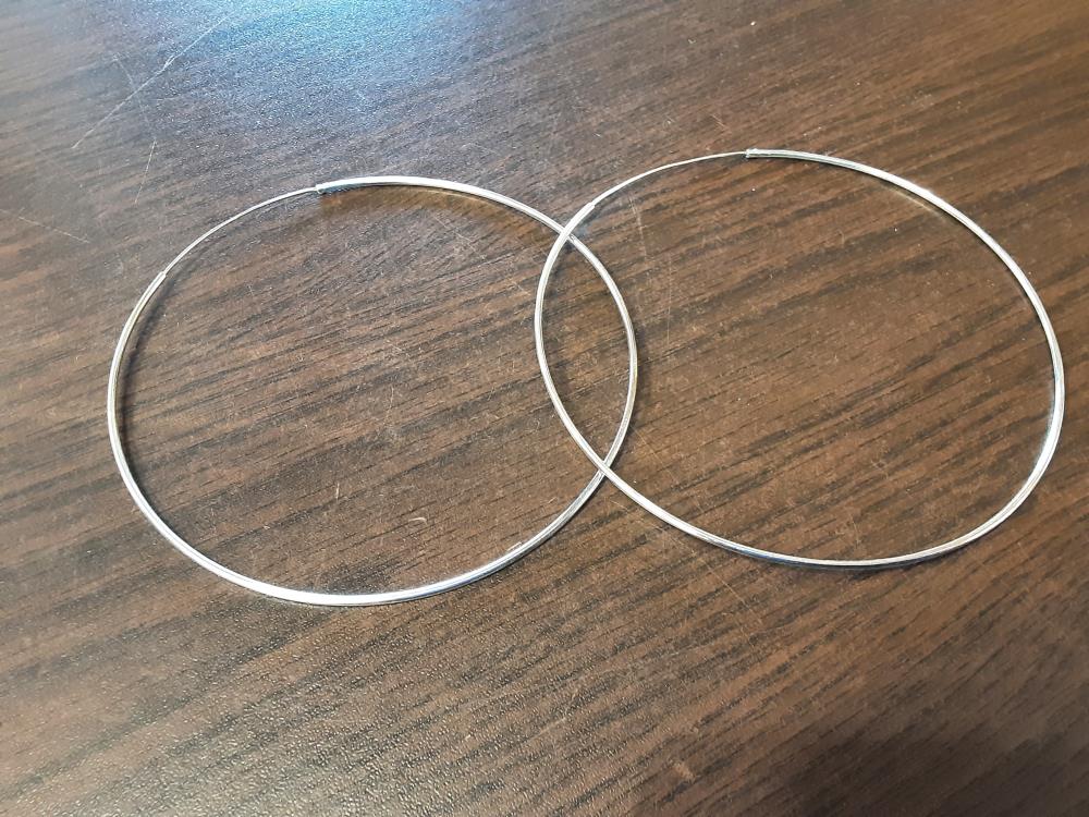 BOUCLES D'OREILLES CREOLES EN ARGENT