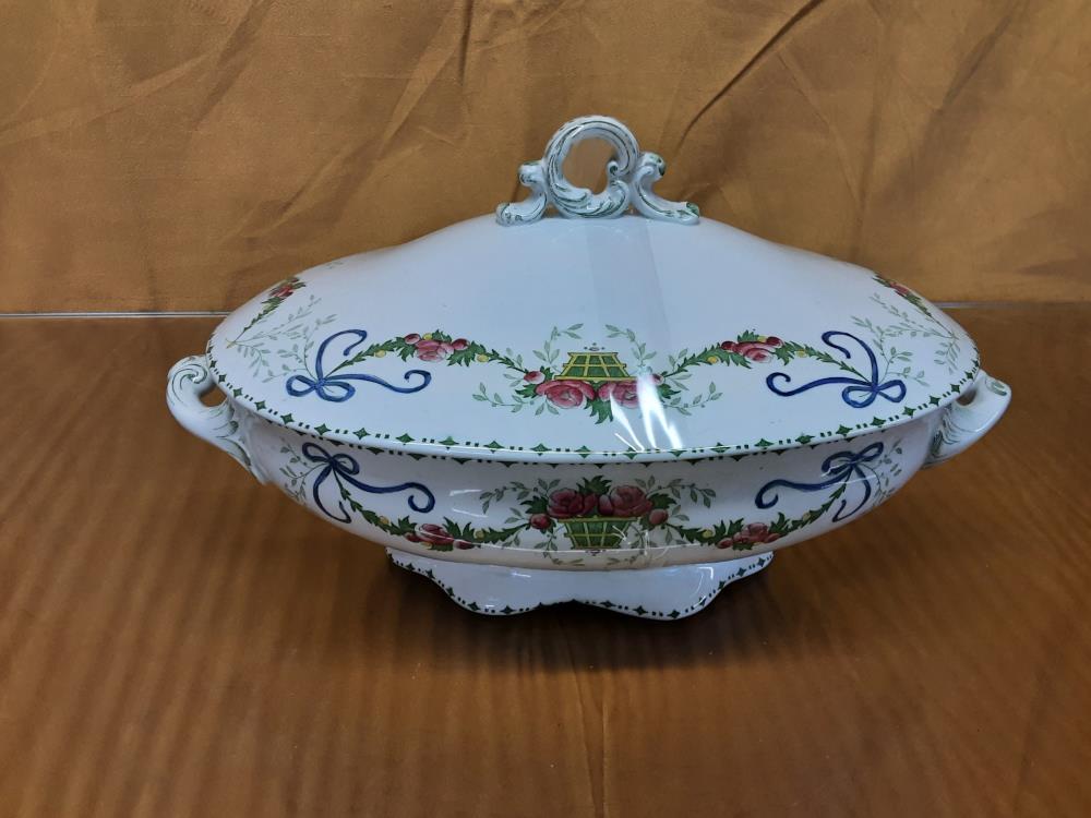 Soupière Ovale Porcelaine Sarreguemines Decor Rubans Et Roses