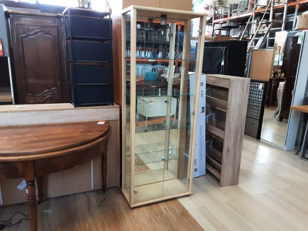 Vitrine 2 Portes Coloris Bois Clair Lumineux