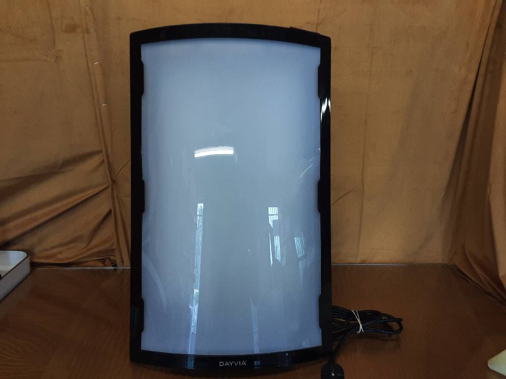 LAMPE A POSER RECTANGULAIRE EN PLASTIQUE  DAYVIA 