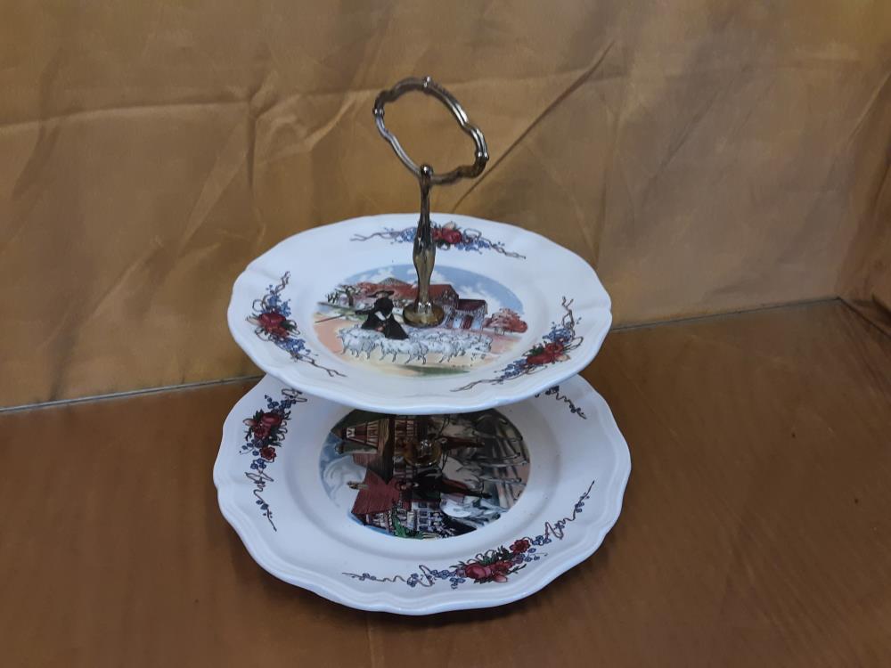 PLAT A GATEAUX 2 ÉTAGES OBERNAI SARREGUEMINES 