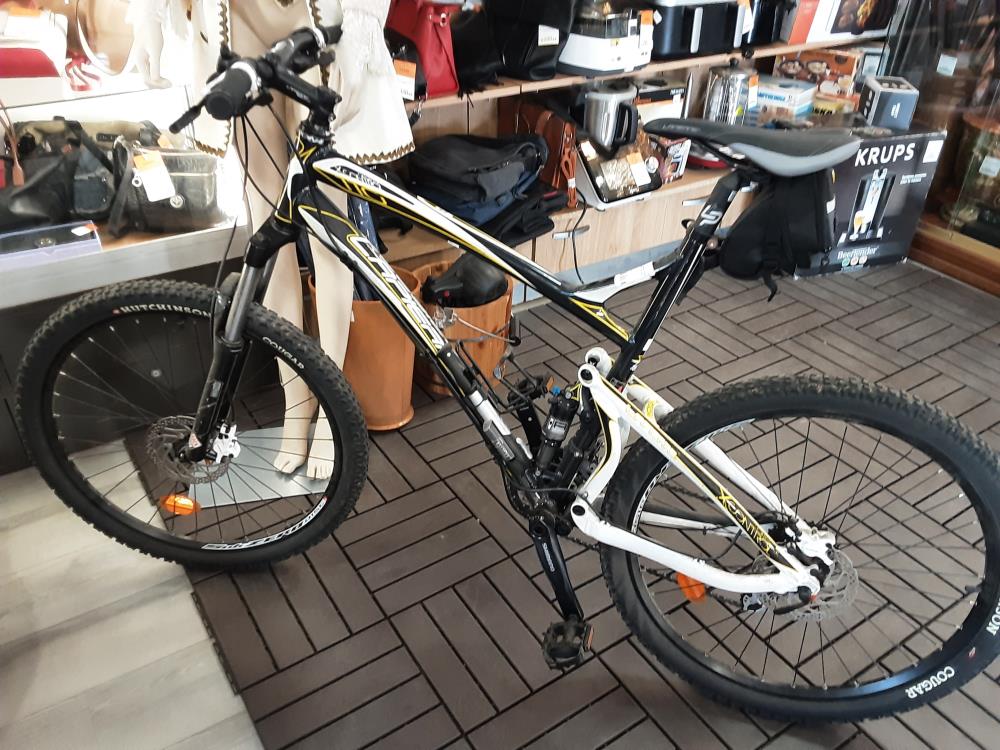 Vtt Lapierre 110 Original X Control Noir Et Blanc