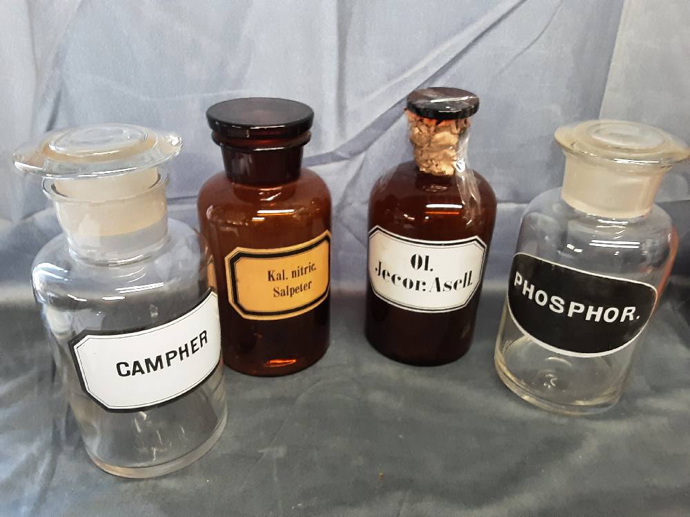 FLACON A PHARMACIE EN VERRE GM