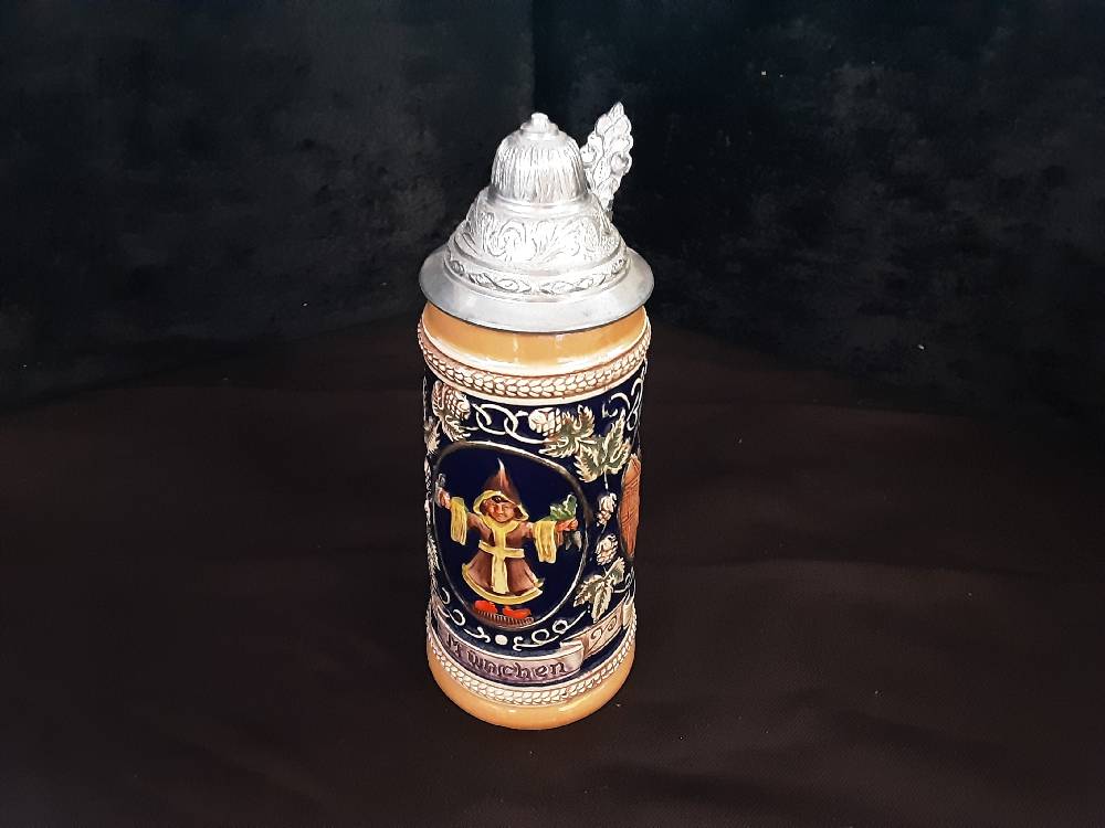 CHOPE A BIERE AVEC COUVERCLE GM