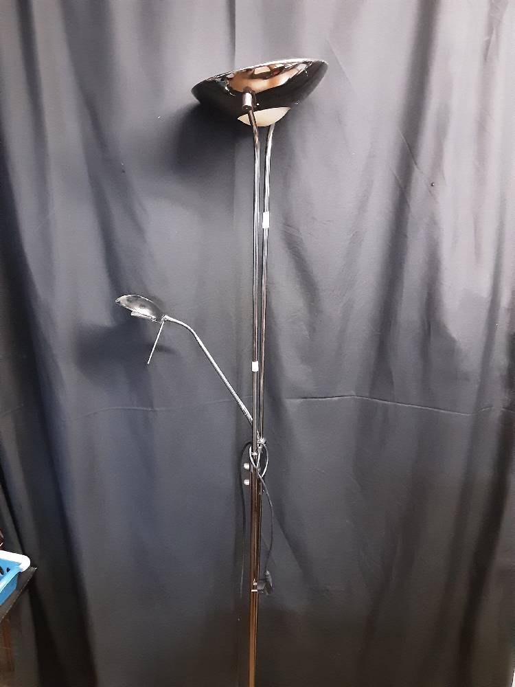 LAMPE HALOGÈNE AVEC LISSEUSE SUR PIED H.180CM 