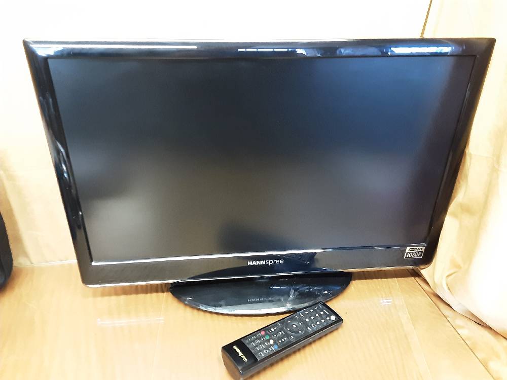 TÉLÉVISION HANNSPREE FULL HD 63CM - AVEC TÉLÉCOMMANDE
